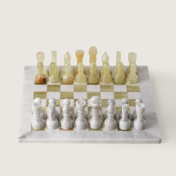 Iremia Onyx and Marble Chess Set